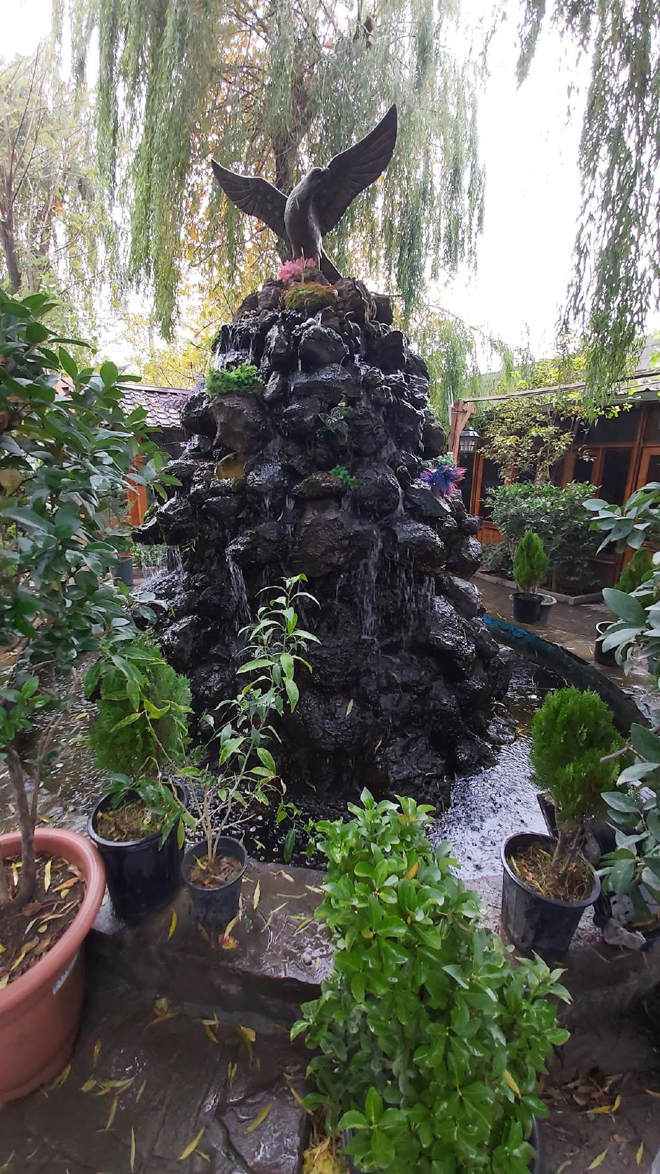 باغچه رستوران احسان