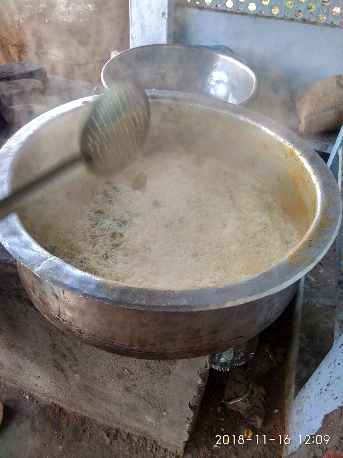 Royal Mess & Dhum Biryani