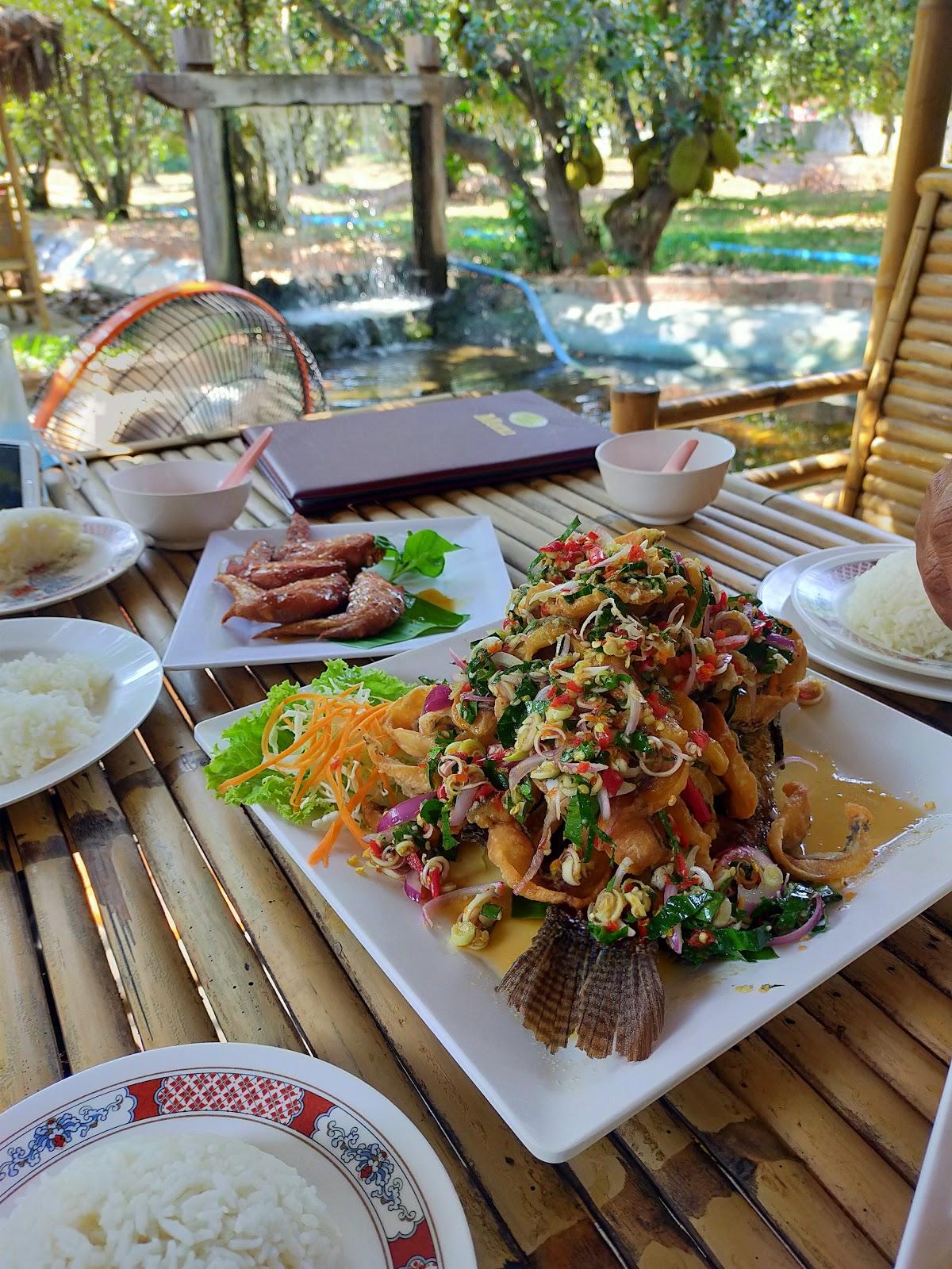 Baan Suan Chim Sen