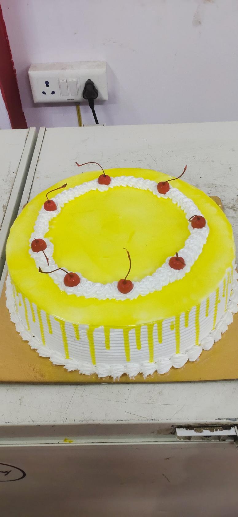 Royal bakery Sandila Road Tendua Mallawan