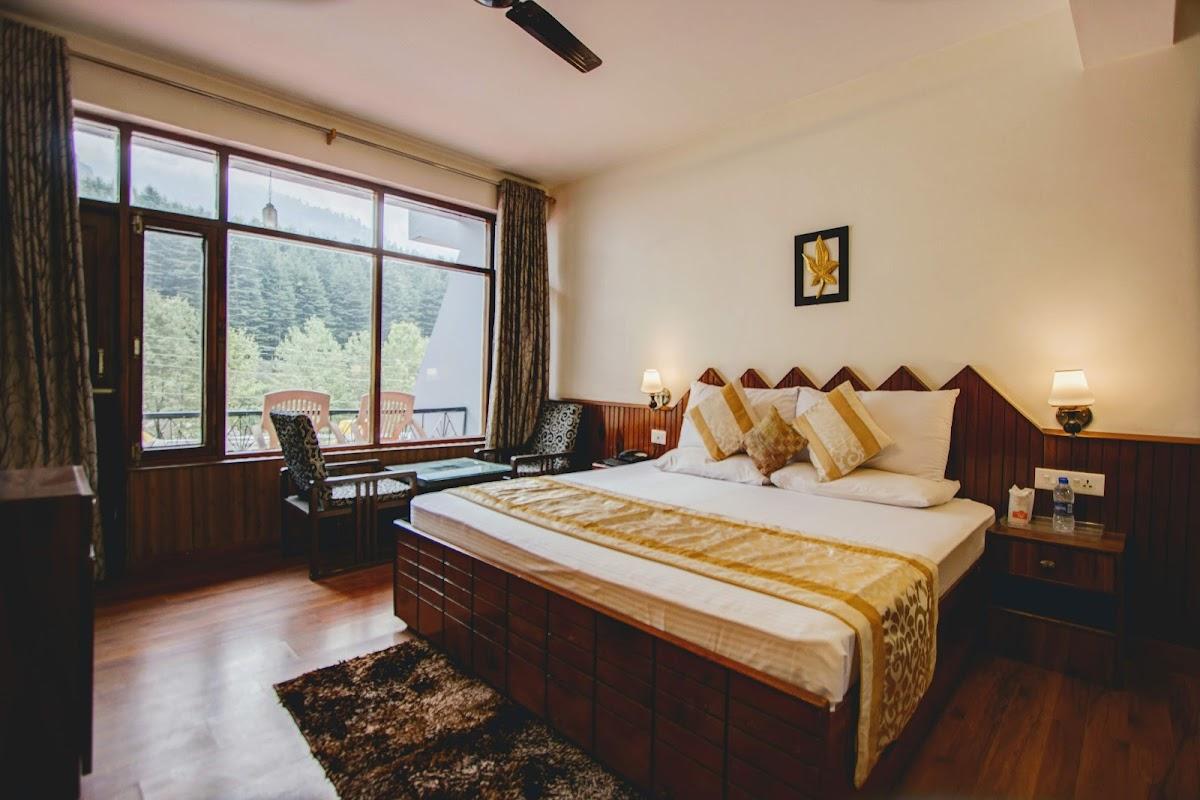 Hotel Natraj (Pure Veg)