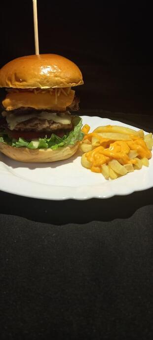 Le Cheff Pizzaria e Hamburgueria