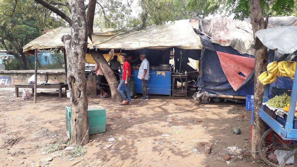 Yadav Hotel Chakradharpur