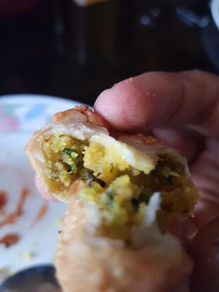 Kohinoor Farsan Mart, Valsad