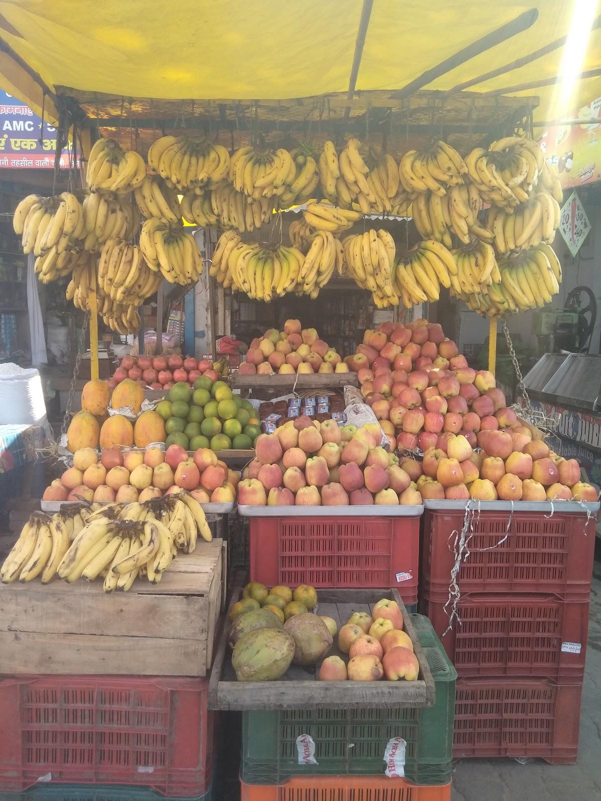 Mahadev Bikaner misthan bhandar