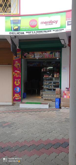 DELICIA Soups & Shake Palace