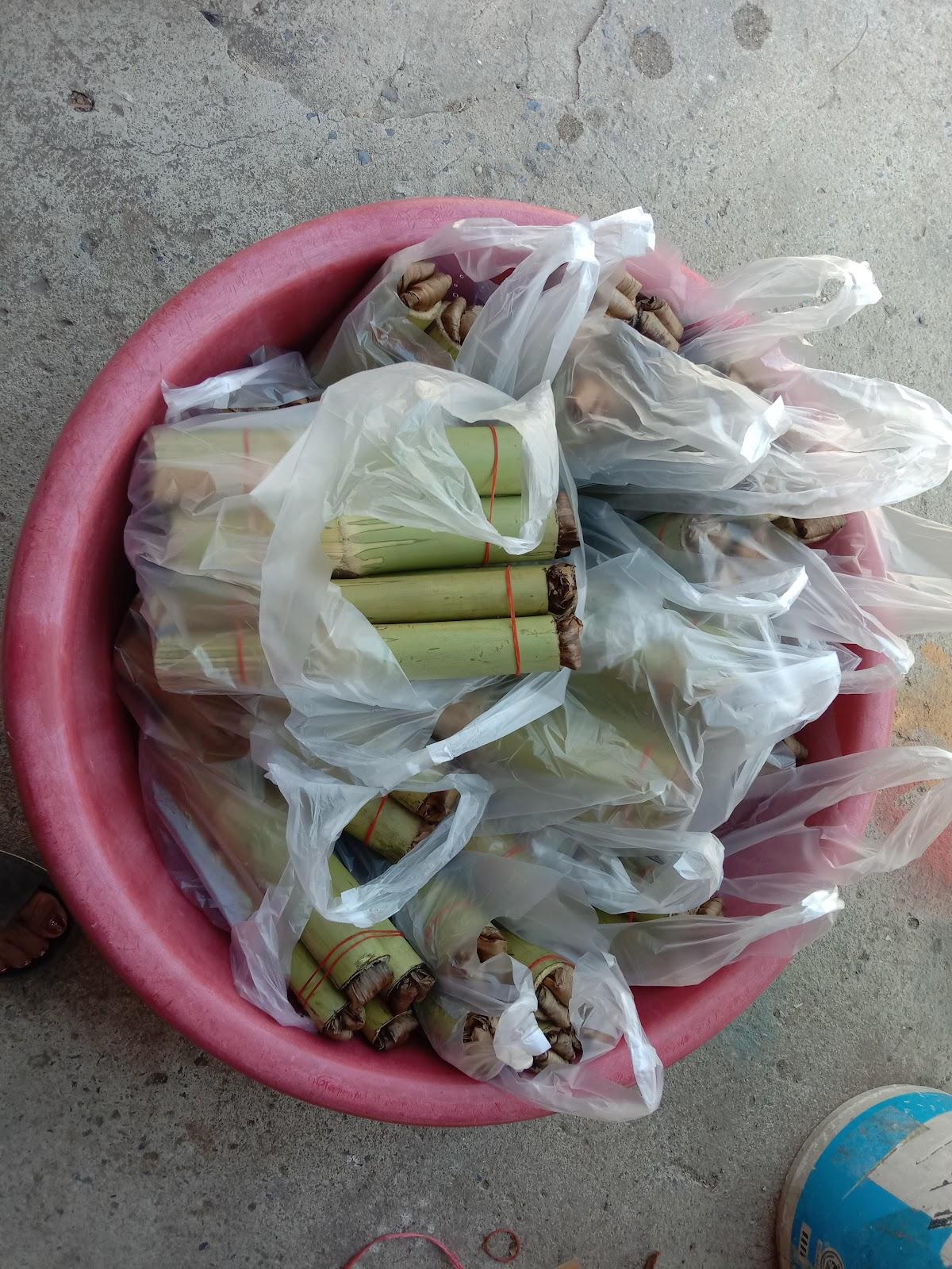 ร้านข้าวหลามแม่มานิจ
