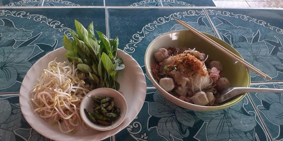 ก้วยเตี๋ยวเนื้อ