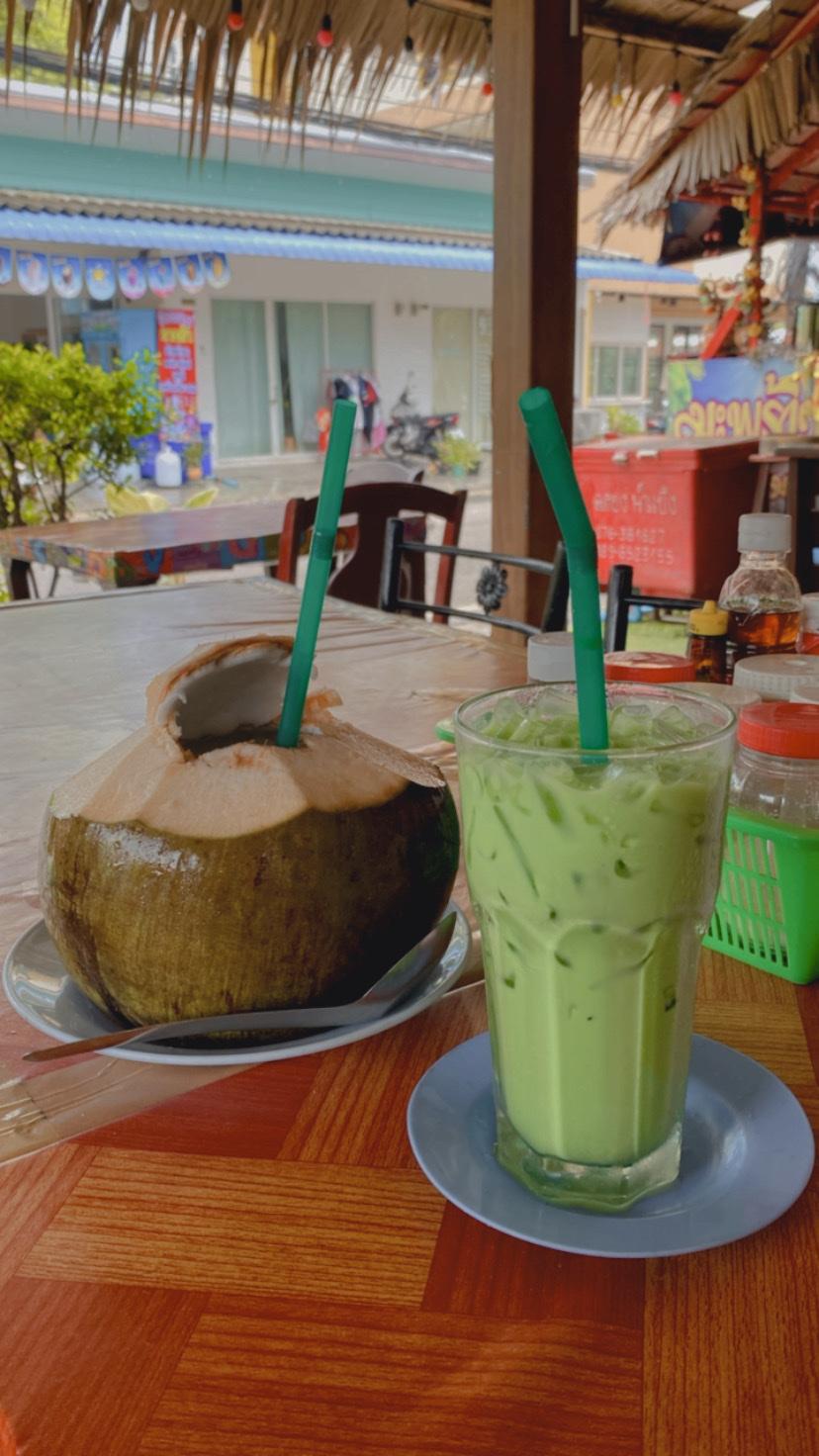 Ko Cat Thail Food. ร้านอาหารตามสั่งโกแมว