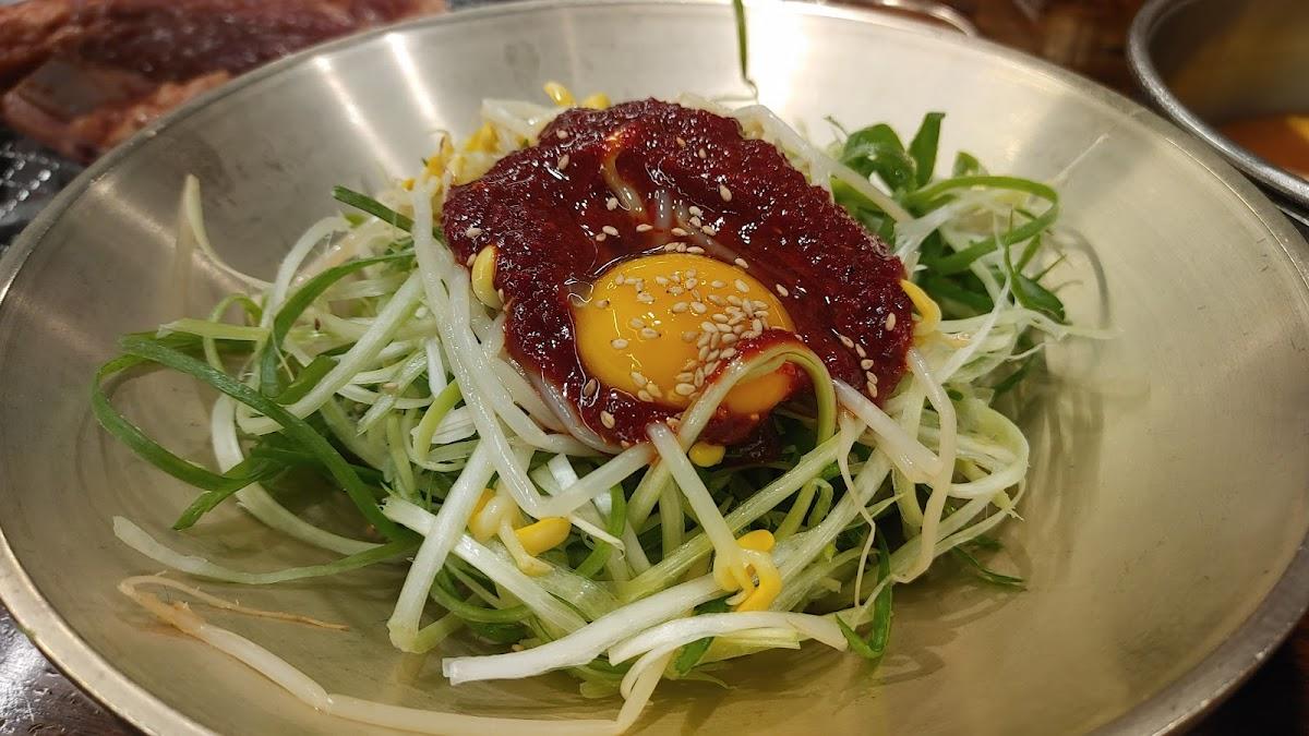 Hwajin Sikdang