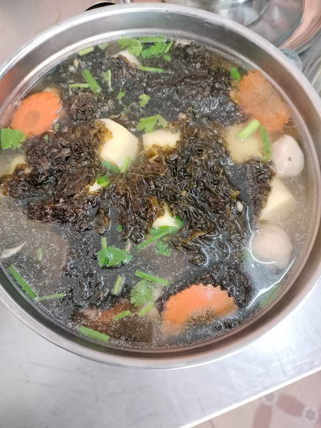 อ้วนโภชนา ราชาโต๊ะจีน