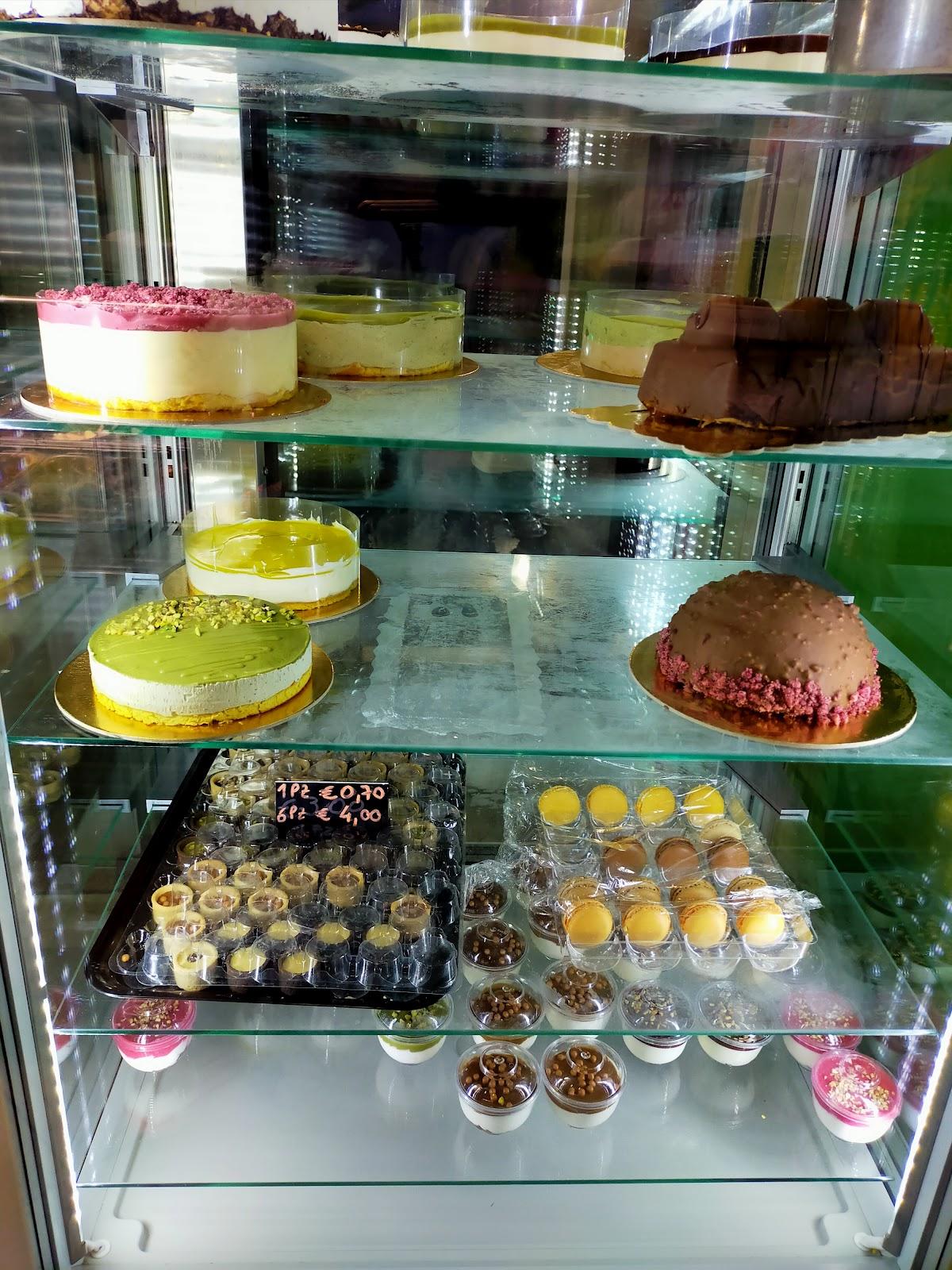Gelateria Del Vicolo On The Road Anzio
