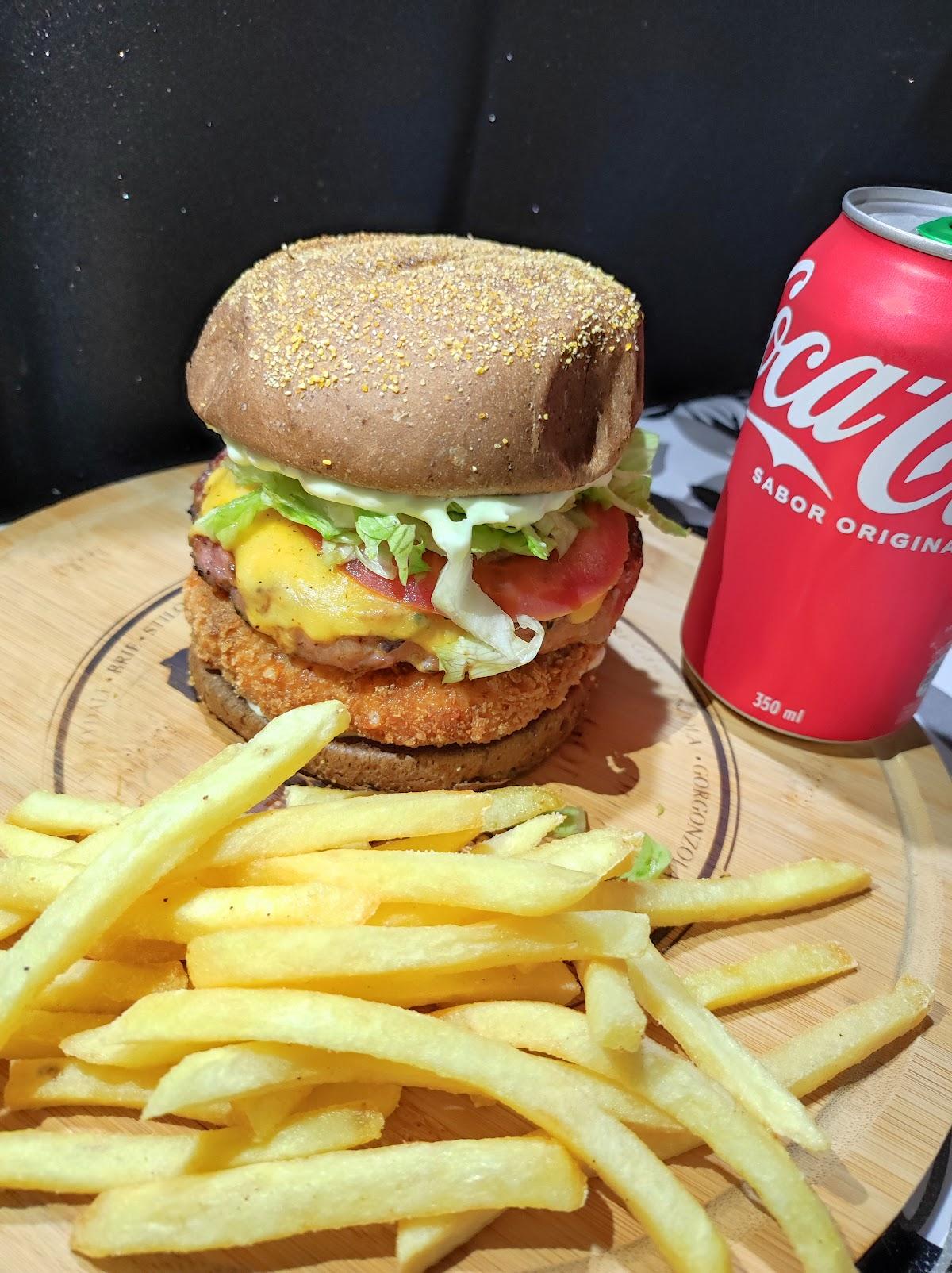 SINESTESIA BURGER & ACHYDOCES&CHOCOLATES(ENTREGA OU RETIRADA)