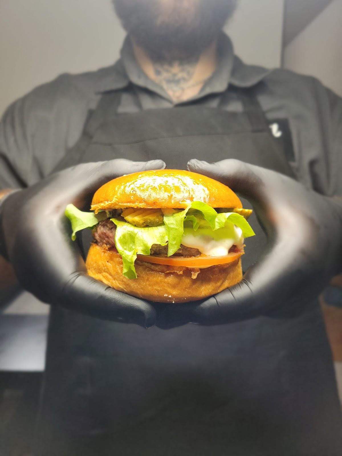 Toca do Ogro Hamburgueria e Petiscaria