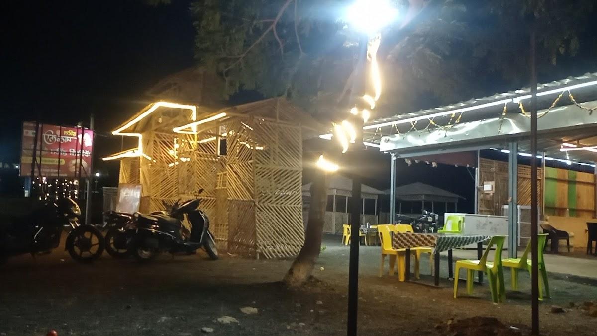 Hotel Mauli ( हॉटेल माऊली )