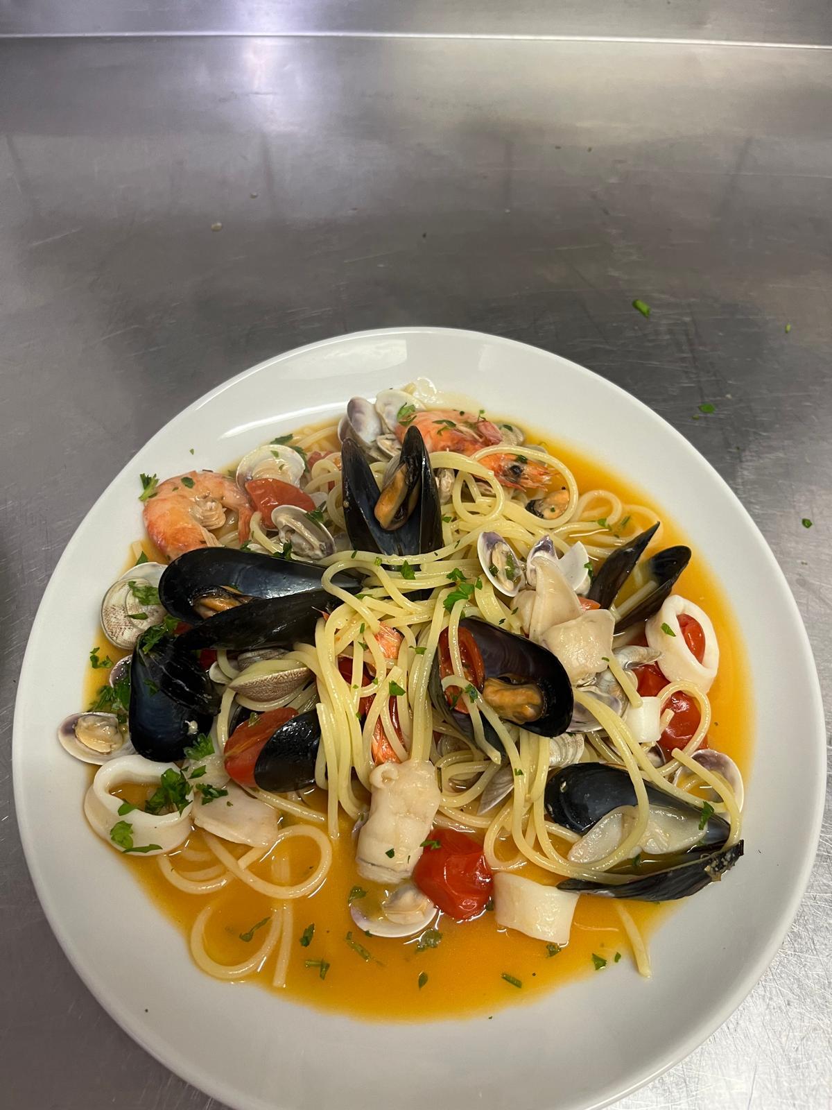 Tahiti club ristorante NUOVA GESTIONE 2024