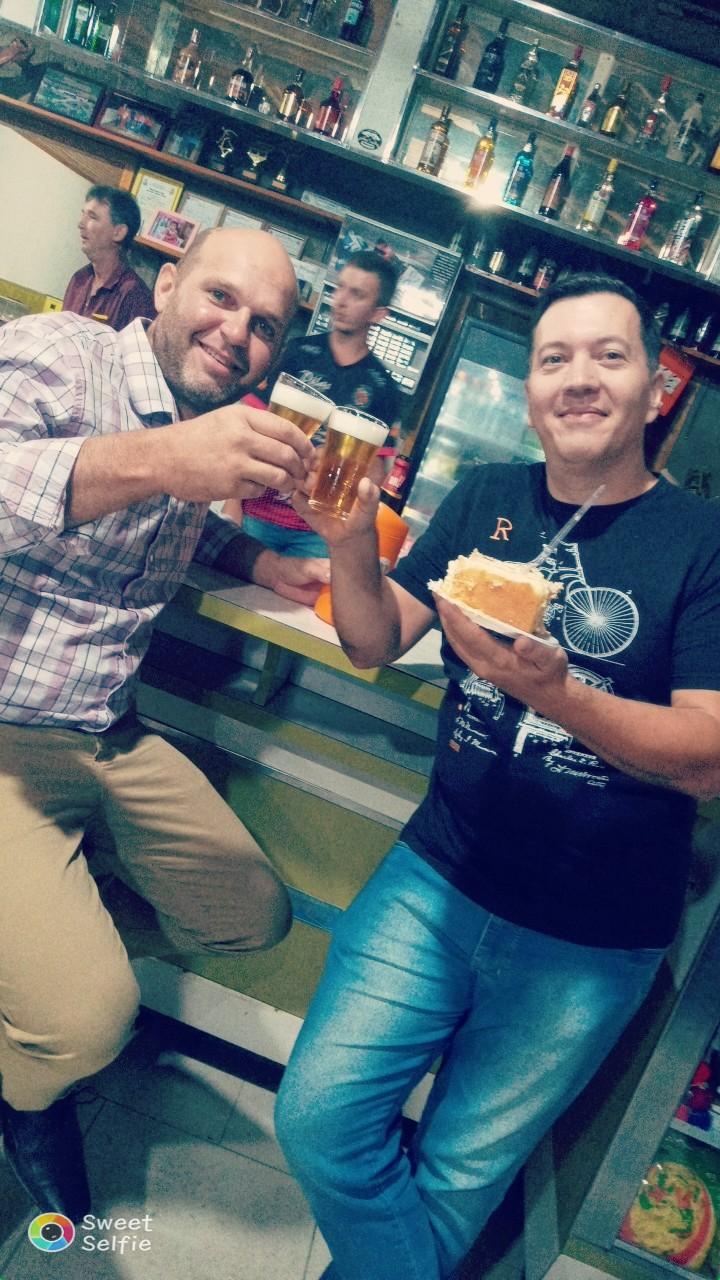 Bar e cancha do jacaré