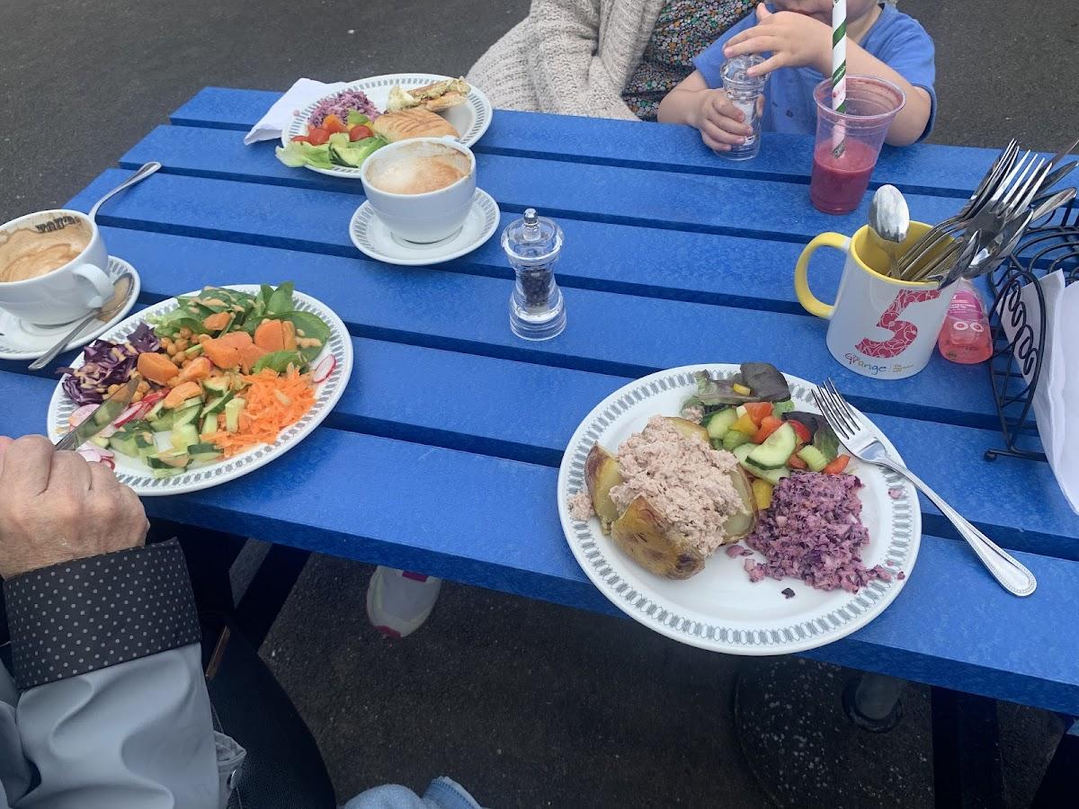 Courtyard Restaurant