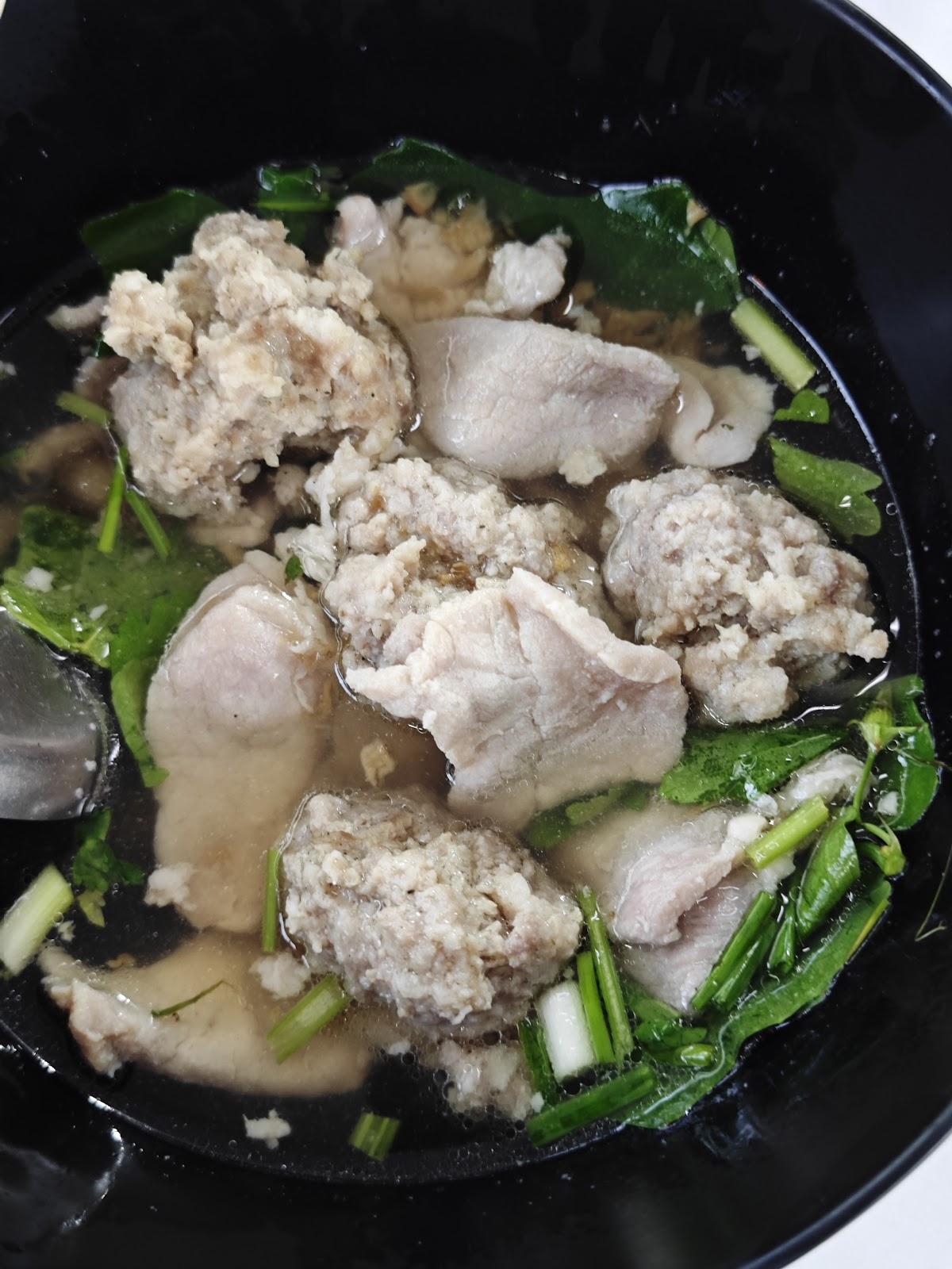 ร้านพลอยเกาเหลา โจ๊ก ข้าวต้ม