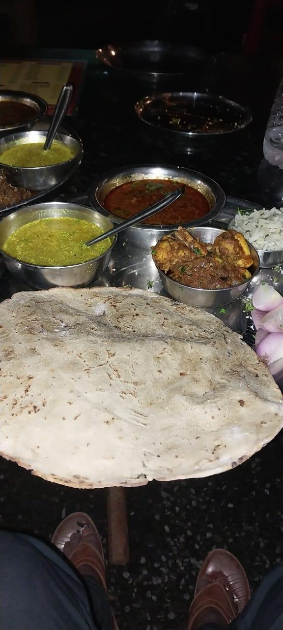 शेतकरी मटन खानावळ