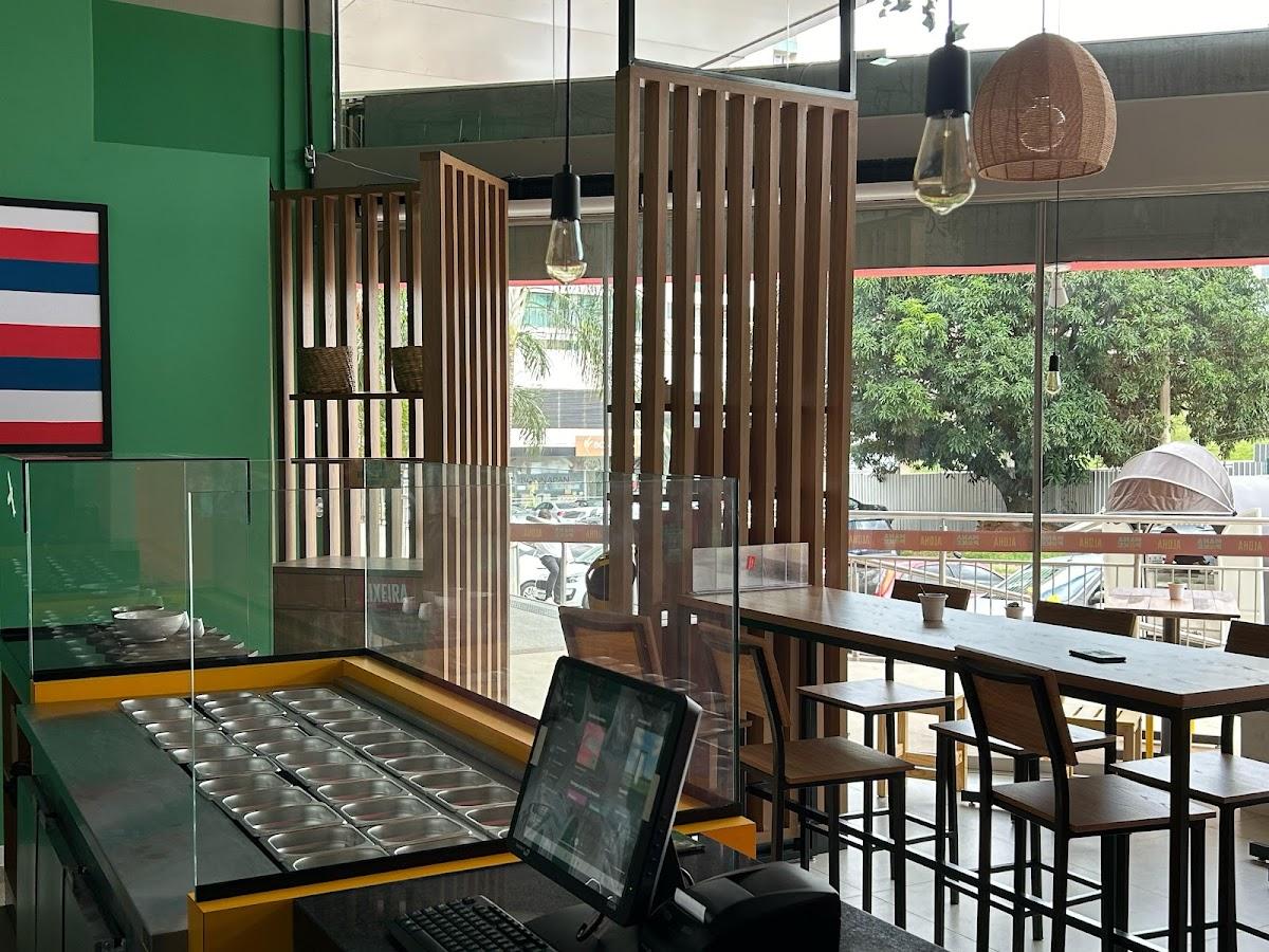 Mana Poke Águas Claras