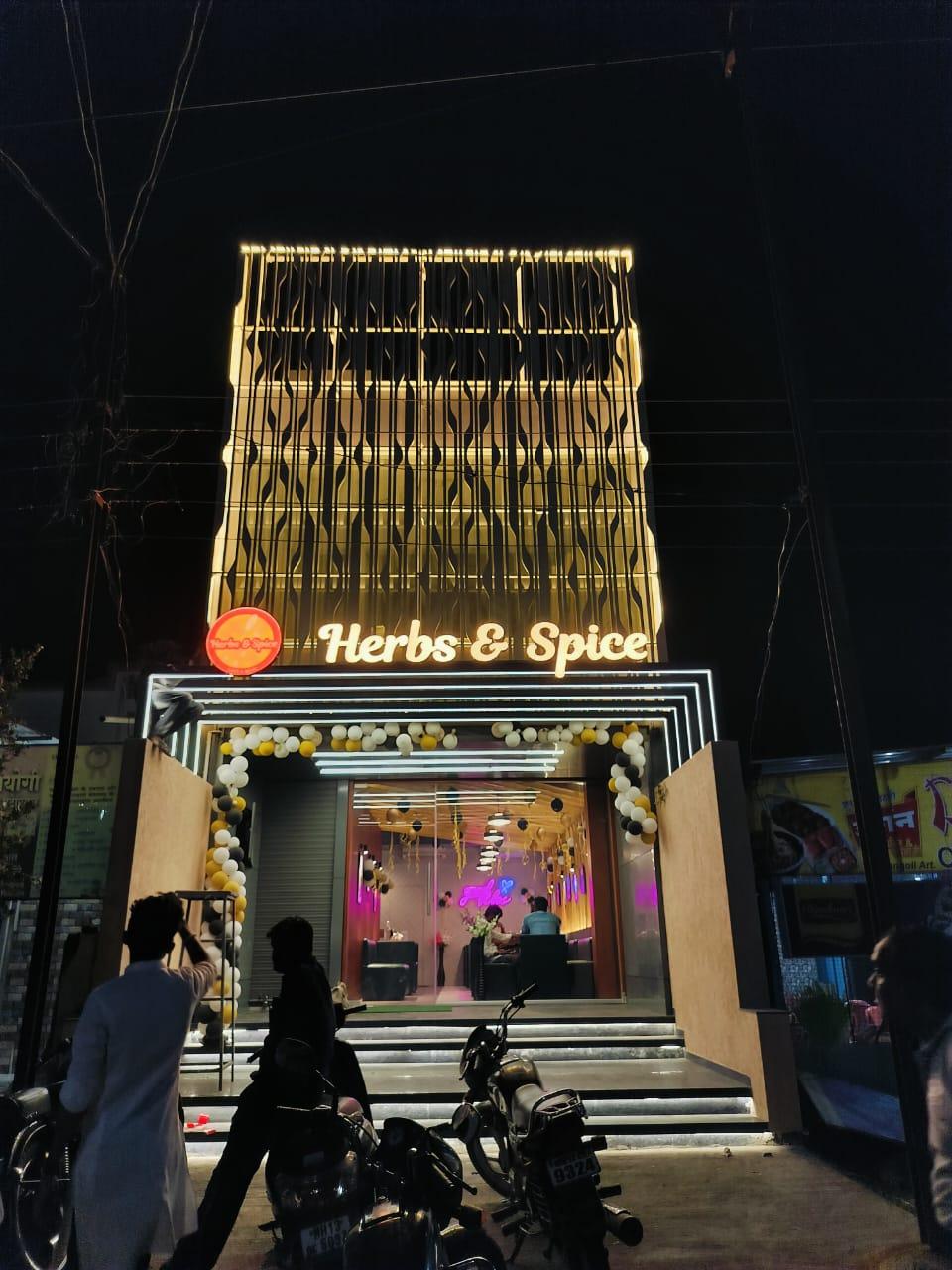 Herbs & Spice ( Cafe & More )