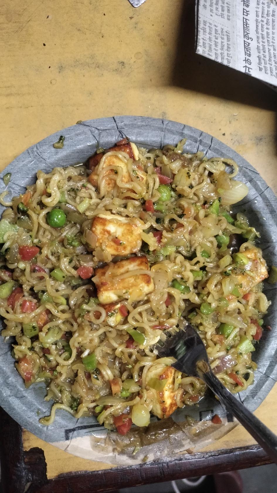 Thakur fast food and cafe