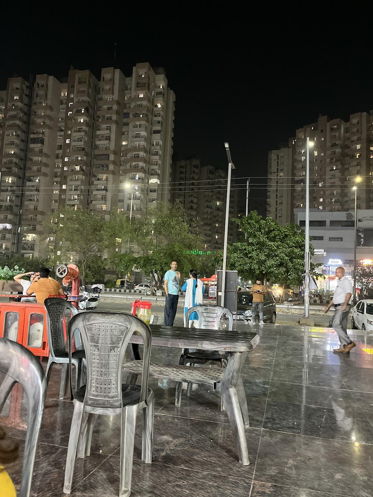 Point Zero One Vada Pav Shop