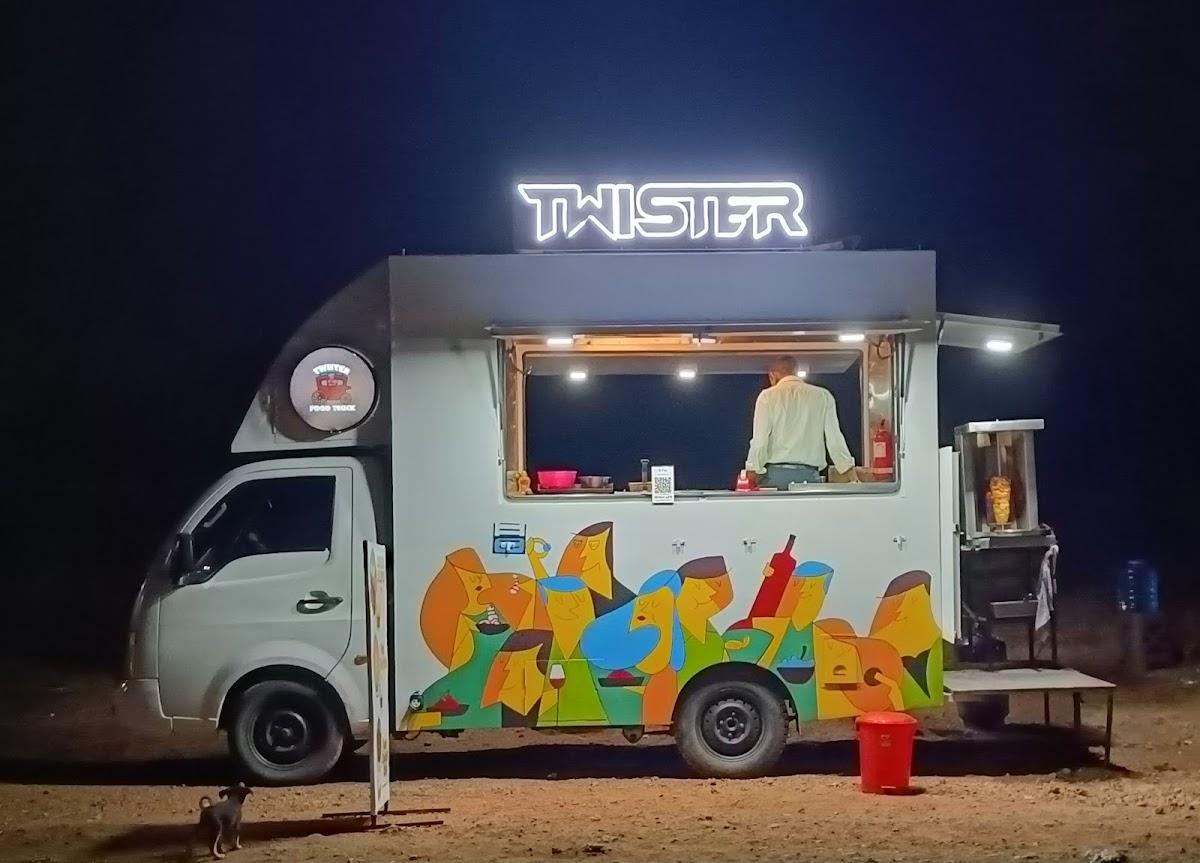 TWISTER FOODTRUCK