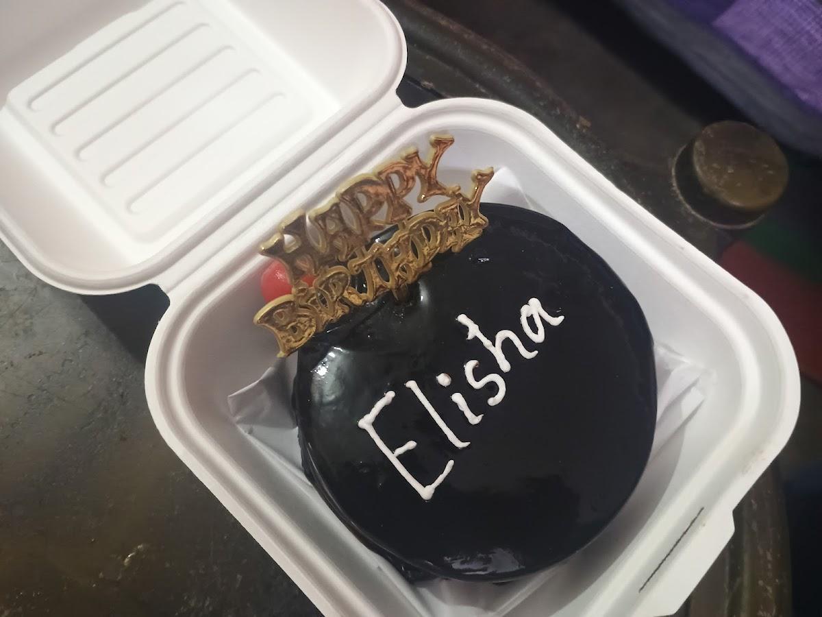 WarmOven Fresh Cakes and Desserts