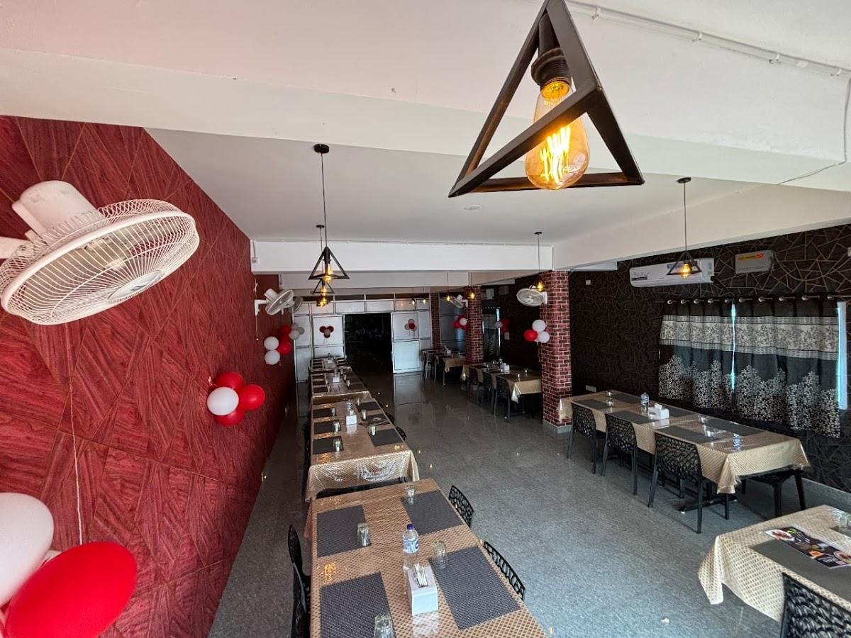 Jalsaa Family Restaurant, Sarakelia