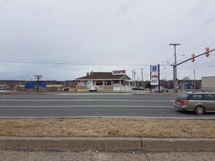 Capt. Submarine (Sydney River)