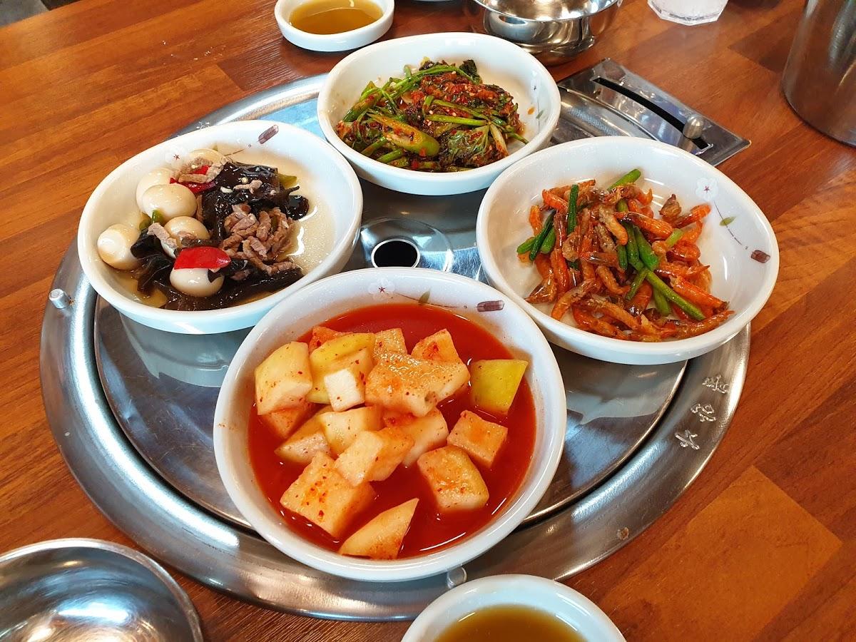Toechon Seokgalbi