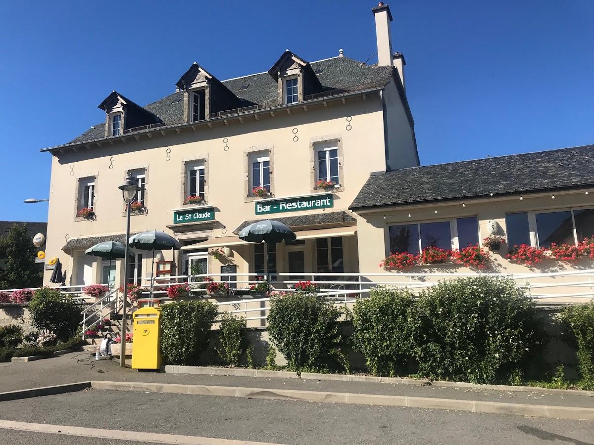 bar restaurant