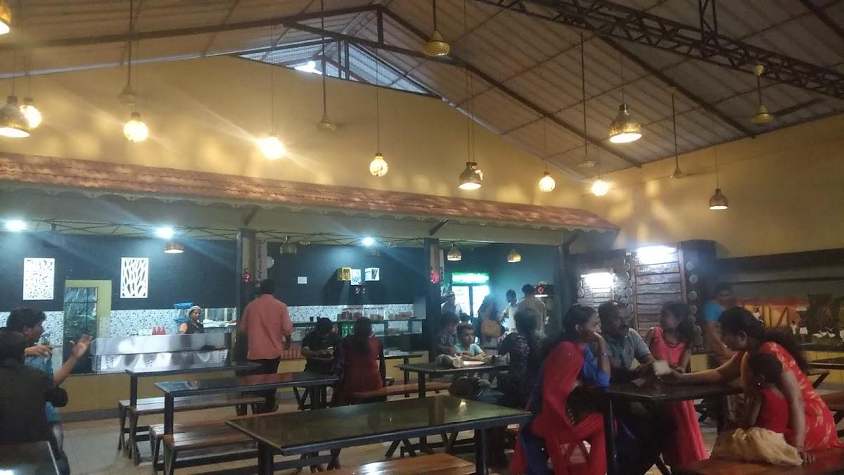 J Yes Farm's Restaurant