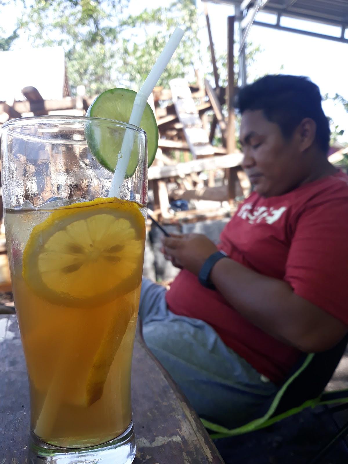 Renny's Tangkoko Beach Waroeng
