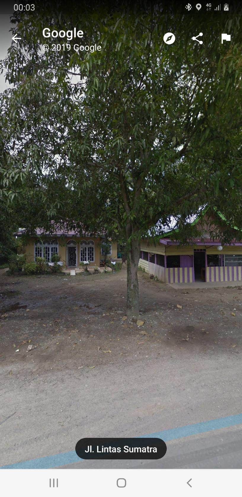 Rumah makan nani