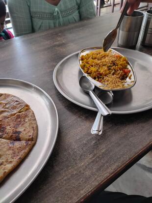 श्री चिल्लाया मां भोजनालय