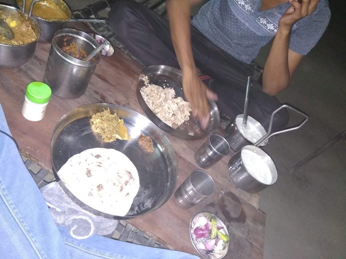 न्यु महादेव होटल