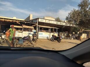 Hotel Radhe Krishna Amreli