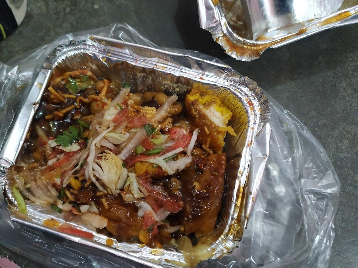 Raju Chat Corner Ajitmal Auraiya