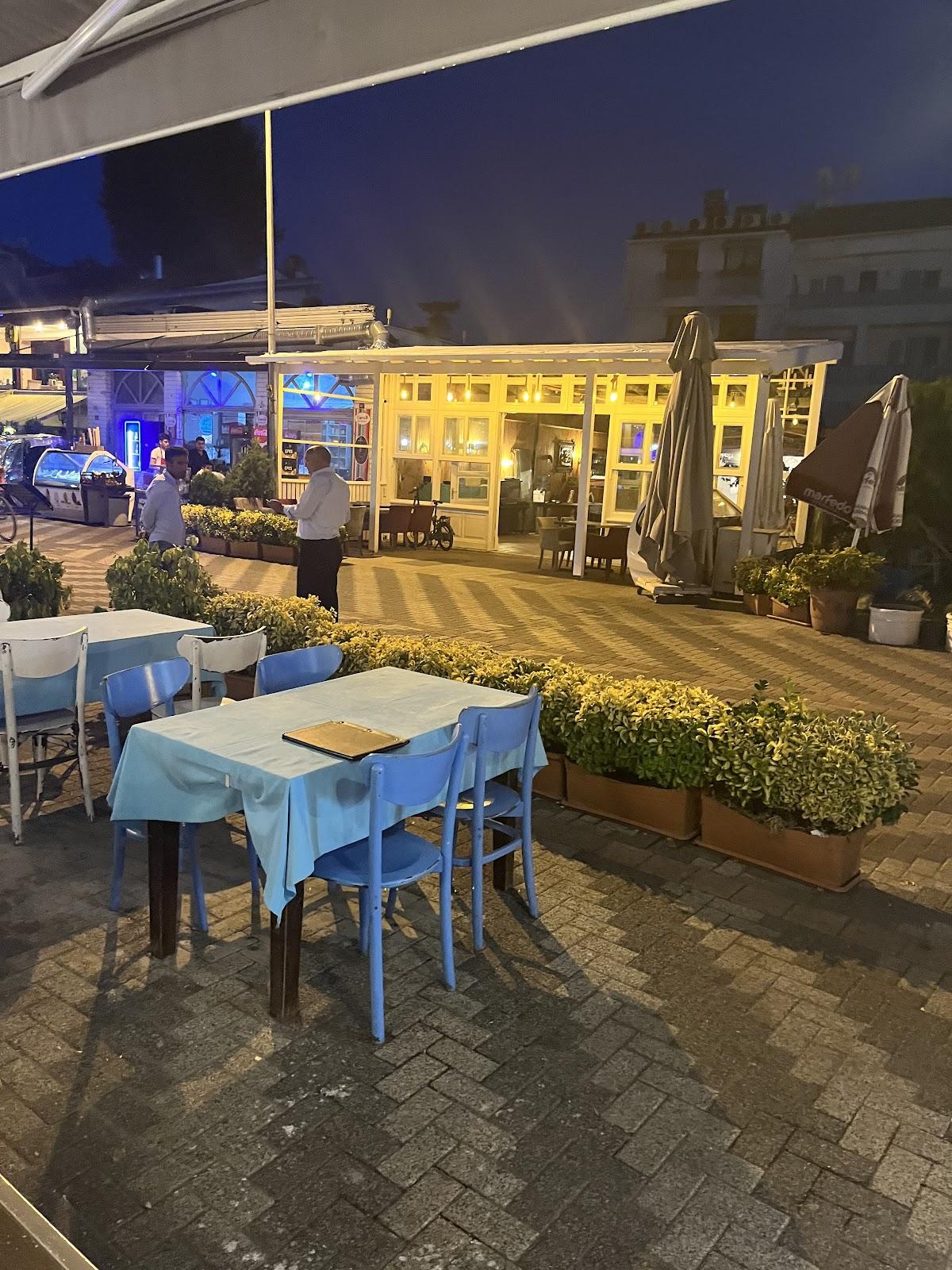 Nissi Restaurant & cafe