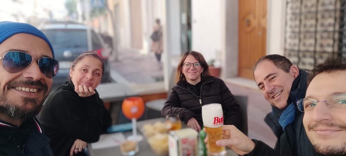 Bar 28