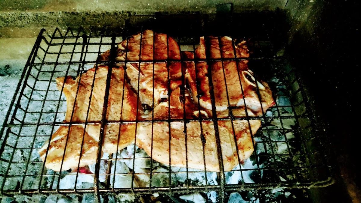 Shaurma Shashlyk Na Uglyakh Mezhevoi