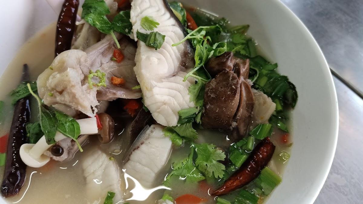 ข้าวต้มอิ่มเอม ลำลูกกาคลอง10(ร้านป.เฮงเดิม)
