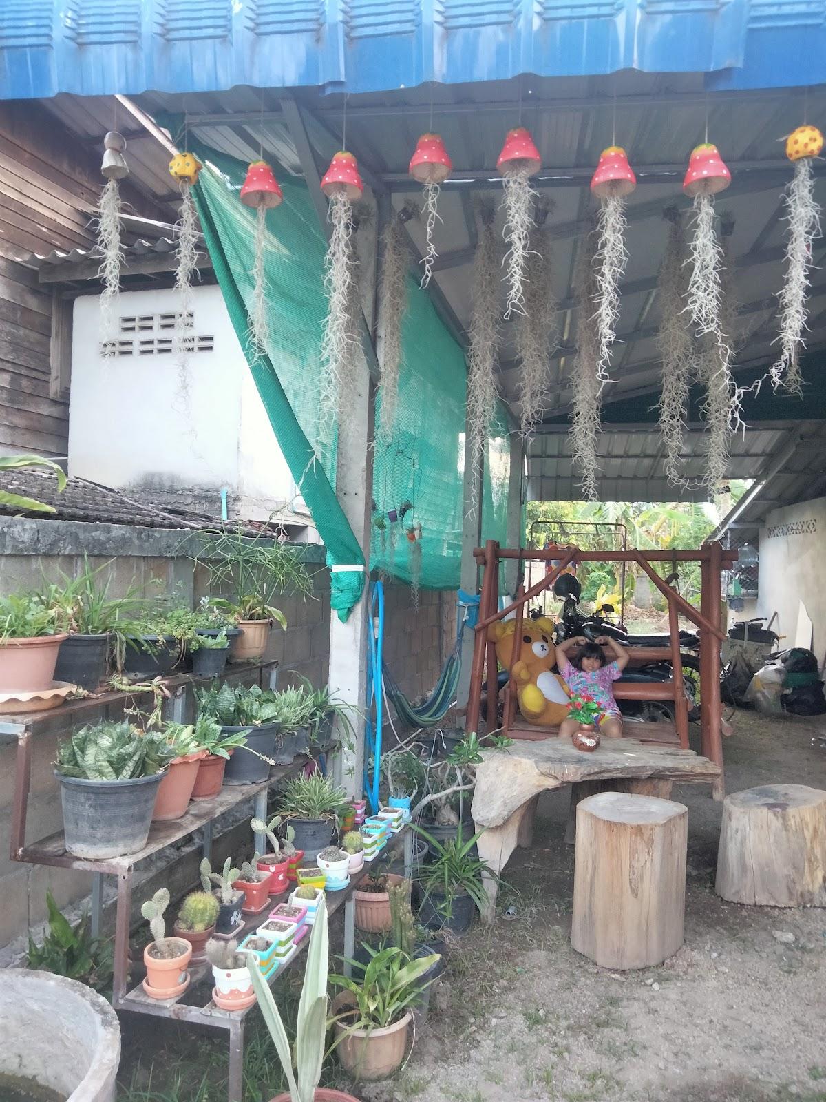 ส้มตำในซอยบ้านโป่งแน่น