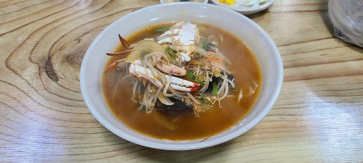 동호루해물짬뽕