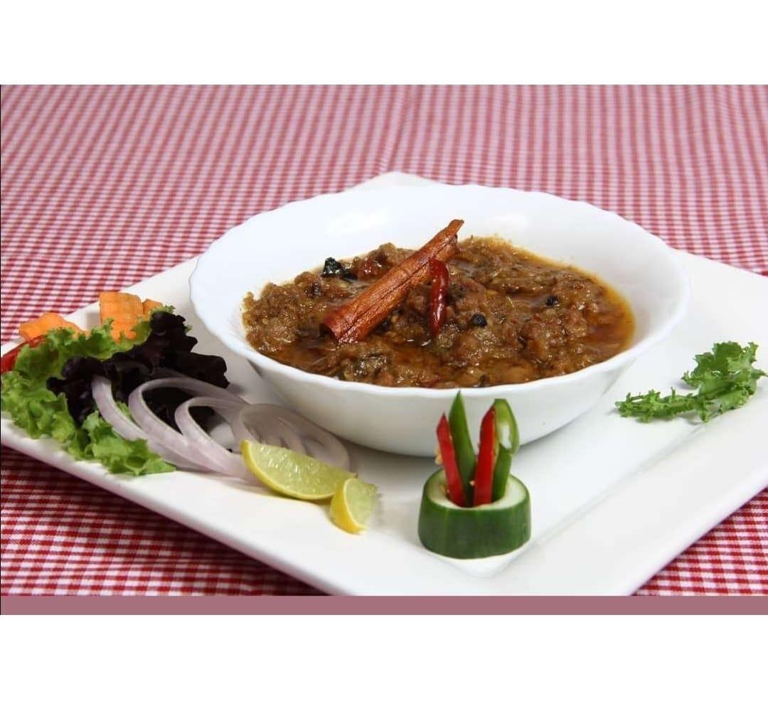 Golden kuzhimandi family restaurant