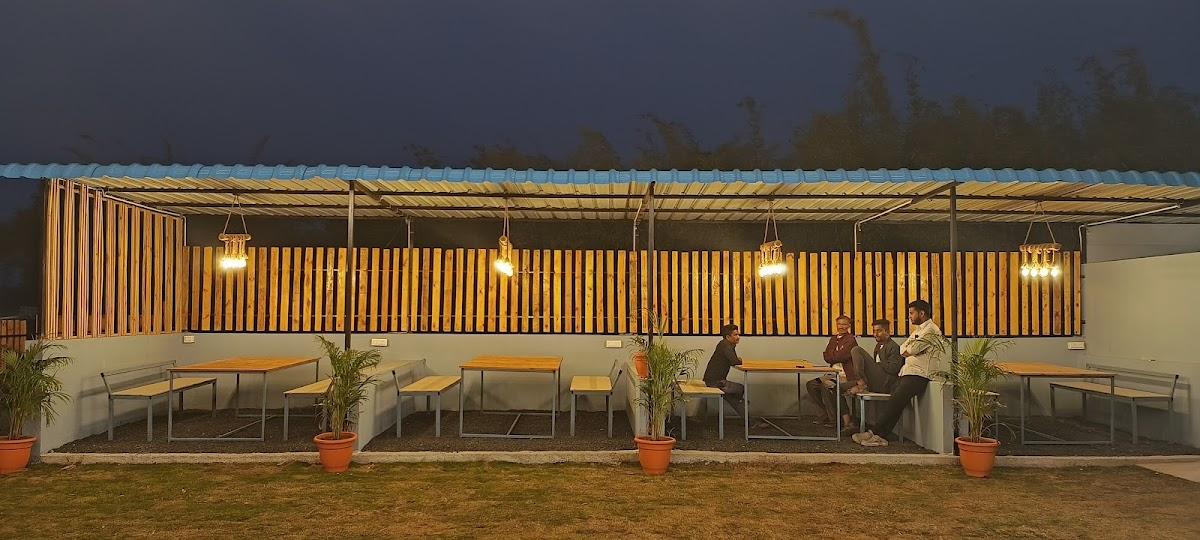 UTS - UNDER THE SKY RESTAURANT