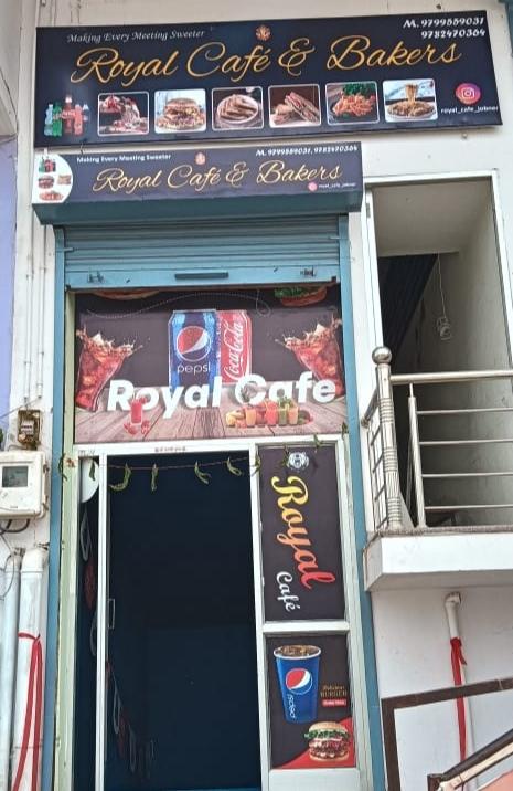 Royal cafe jobner